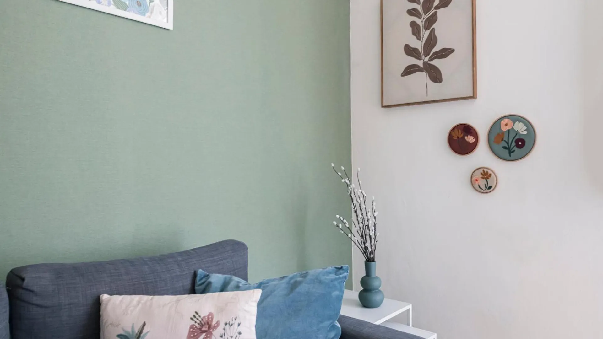 Lovely Apartment On The Navigli River By Easylife Milan