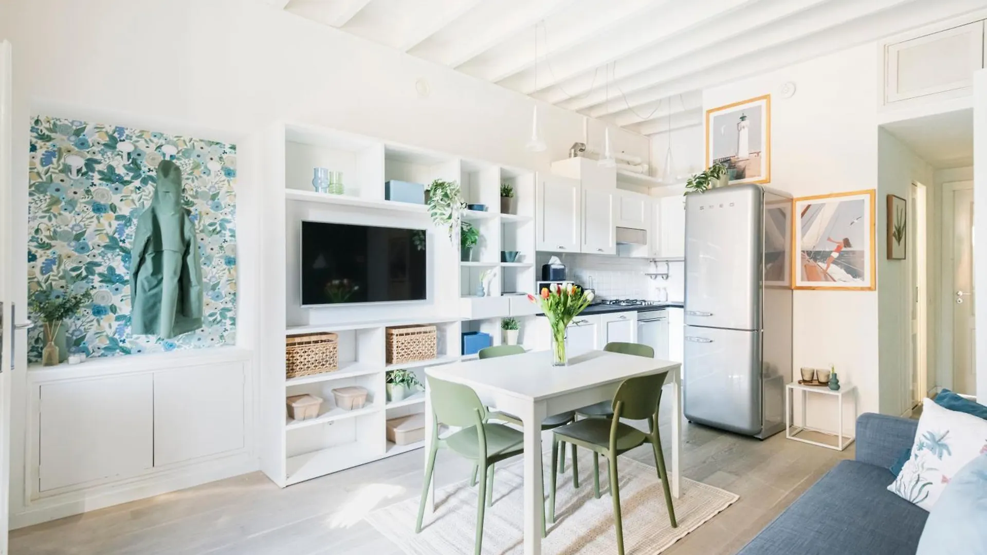 Lovely Apartment On The Navigli River By Easylife Milan 0*,